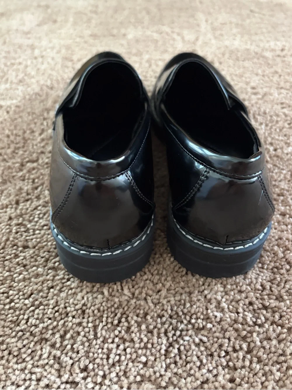 jf j.ferrar Women's Black Patent Loafers